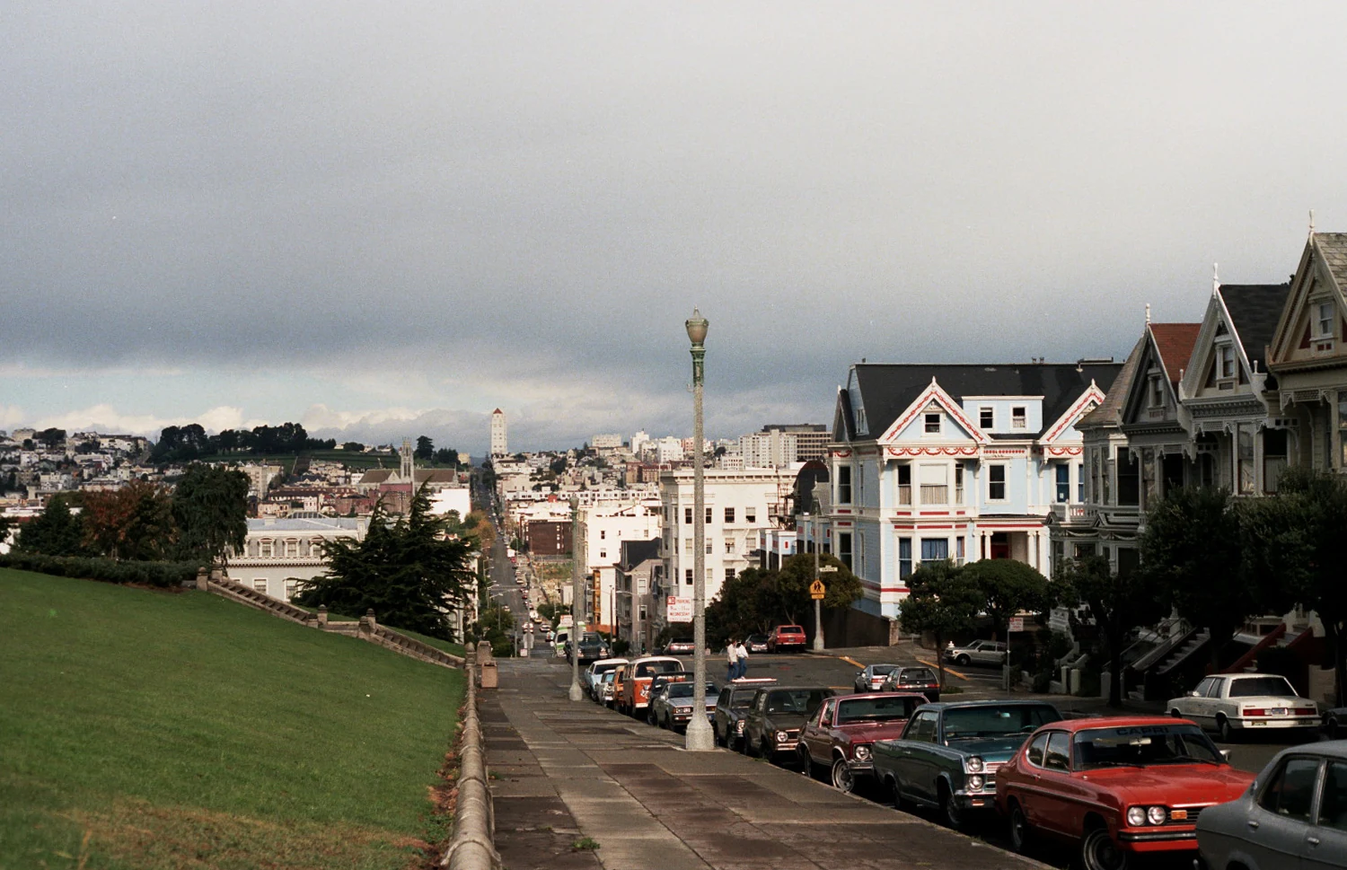 Historical photograph of Winterland Ballroom from a distance, San Francisco street view